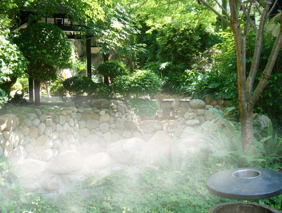 人造霧創(chuàng)造綠色，創(chuàng)造健康；水霧除塵清新世界